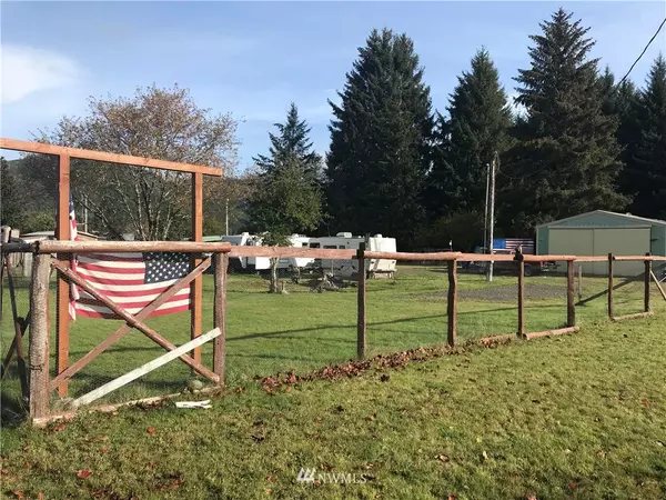 831 Palmer RD, Forks, WA 98331