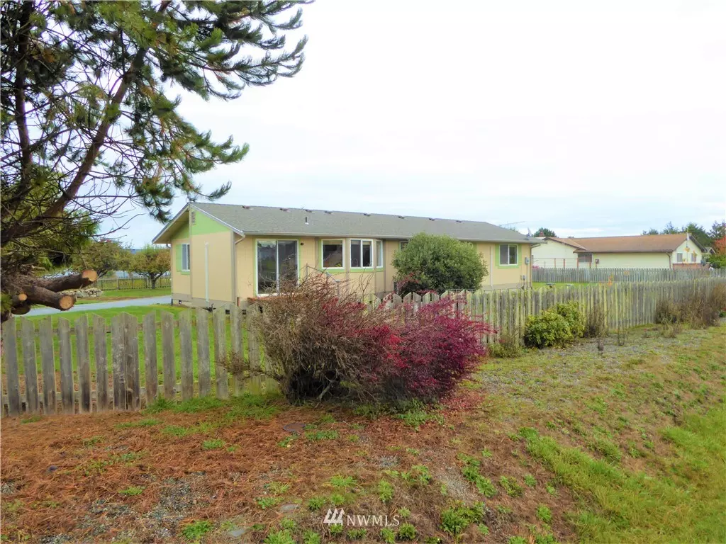 Sequim, WA 98382,121 Thornton DR