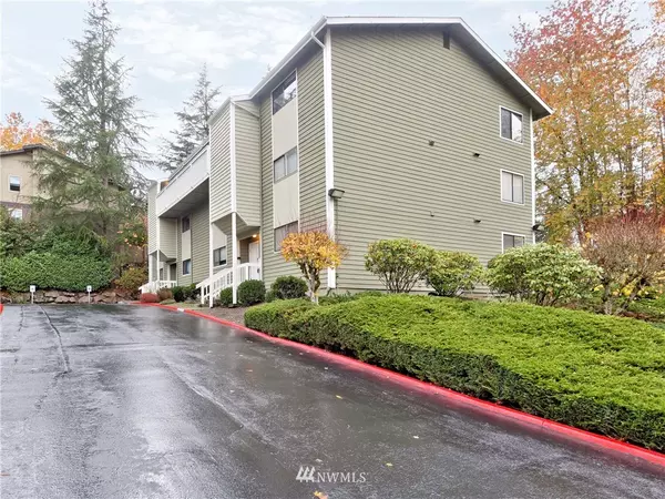 Issaquah, WA 98027,230 SW Clark ST #C303