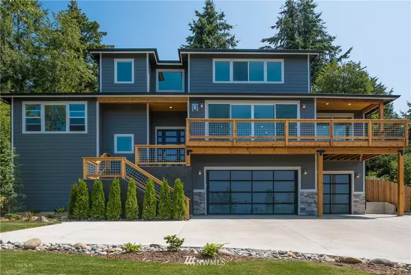 1225 34th ST, Bellingham, WA 98229