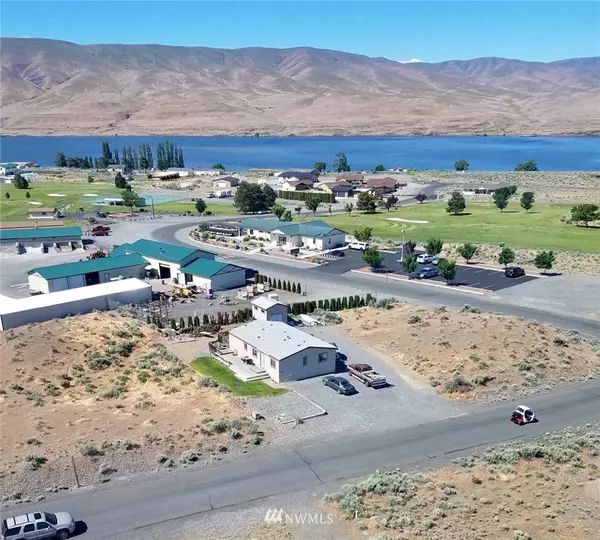 318 Airport Way WAY SW, Mattawa, WA 99349