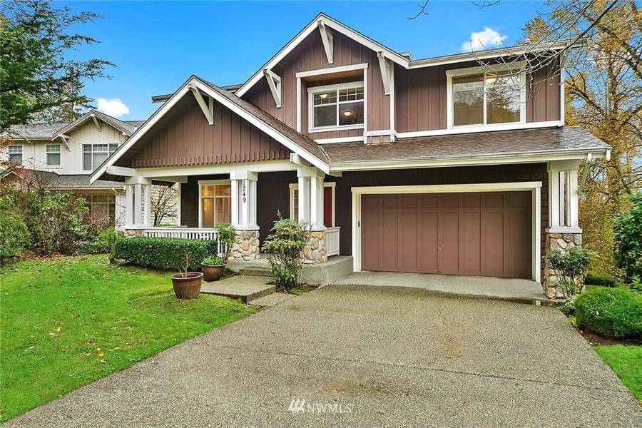 1249 Sunrise PL SE, Issaquah, WA 98027