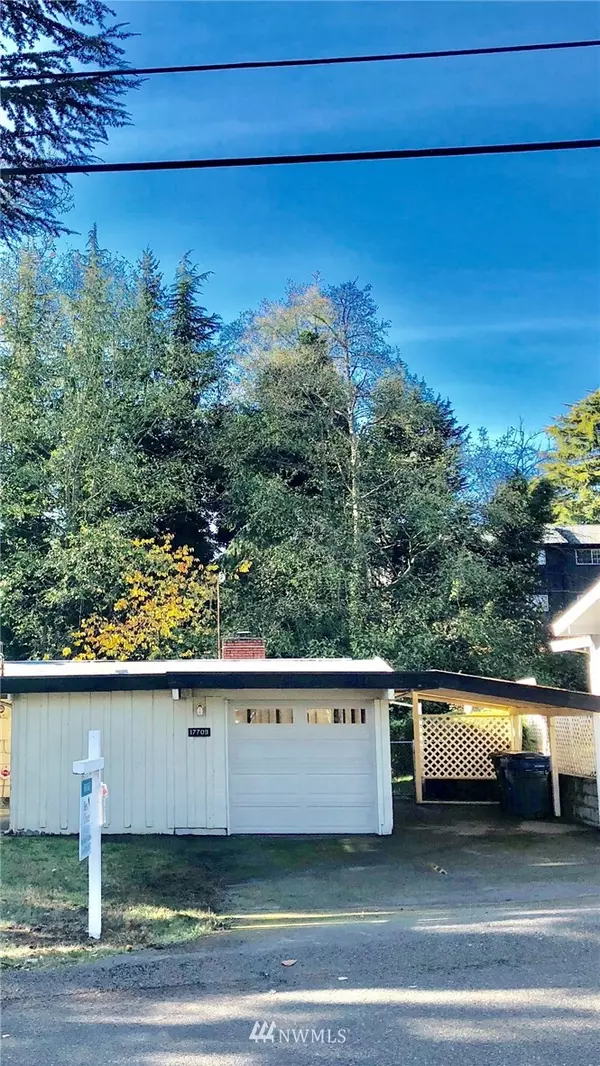 17709 S 38th AVE, Seatac, WA 98188