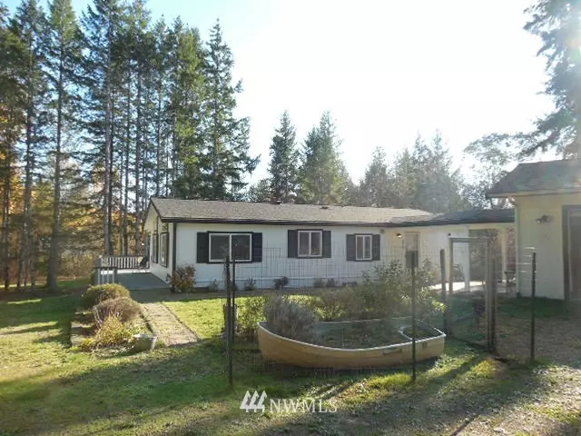 654 654 E Mason Lake RD, Shelton, WA 98584