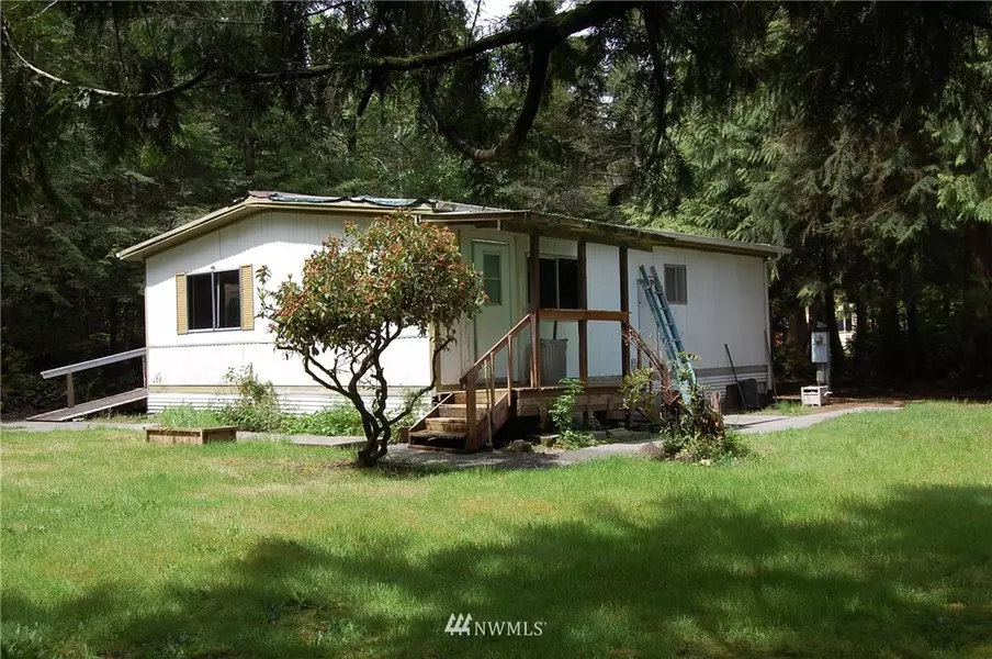 1677 SW Old Clifton RD, Port Orchard, WA 98367