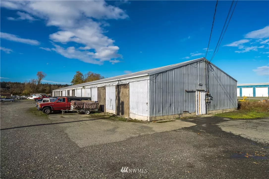 Oak Harbor, WA 98277,857 NE Koetje ST