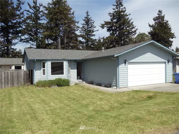 371 NE Nunan LOOP, Oak Harbor, WA 98277