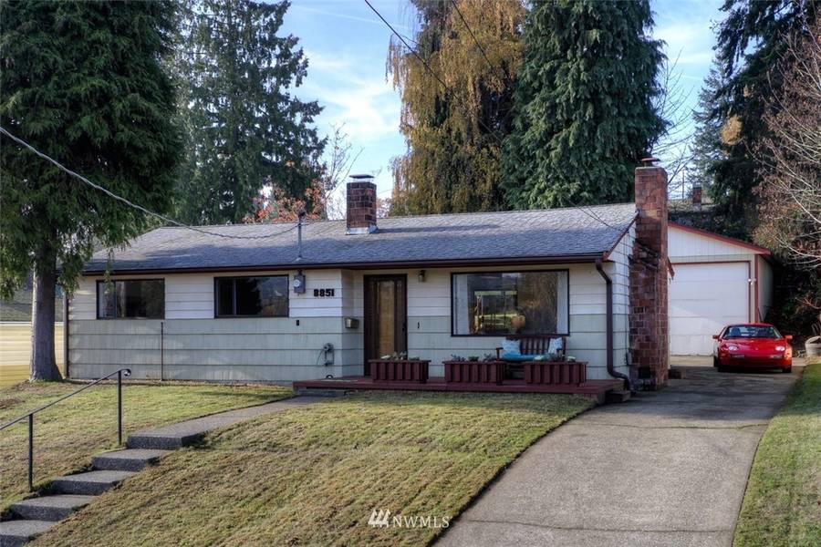 8851 28th AVE SW, Seattle, WA 98126