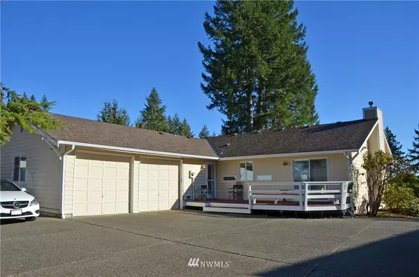 Allyn, WA 98524,240 E Mountain View DR