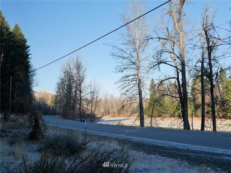 891 Twisp-Carlton Road, Twisp, WA 98856