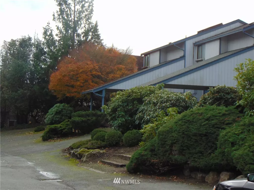 Edmonds, WA 98026,21101 80th AVE W #10