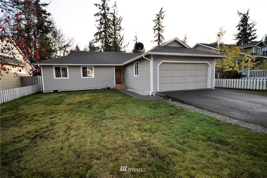 7238 E Fillmore ST, Port Orchard, WA 98366