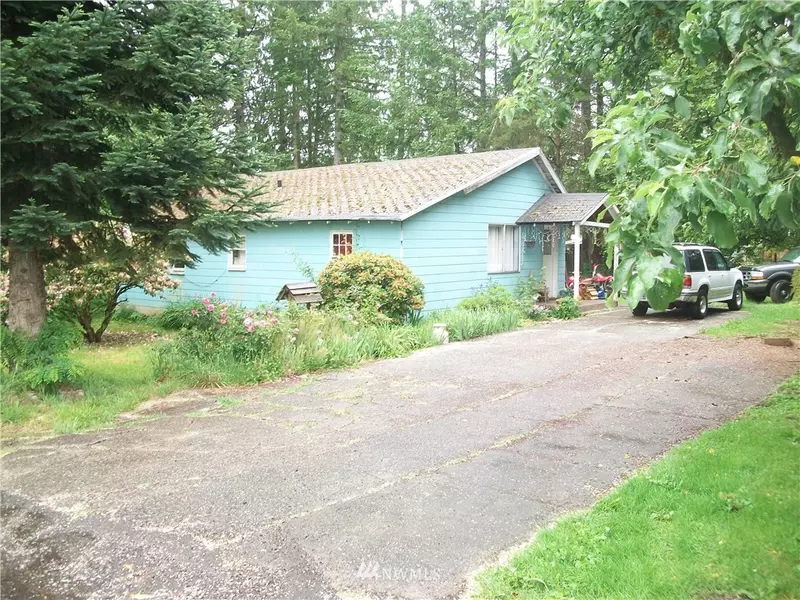 126 Fickett RD, Onalaska, WA 98570