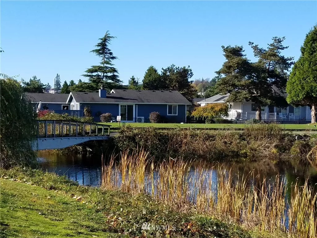 Blaine, WA 98230,8114 Sehome RD