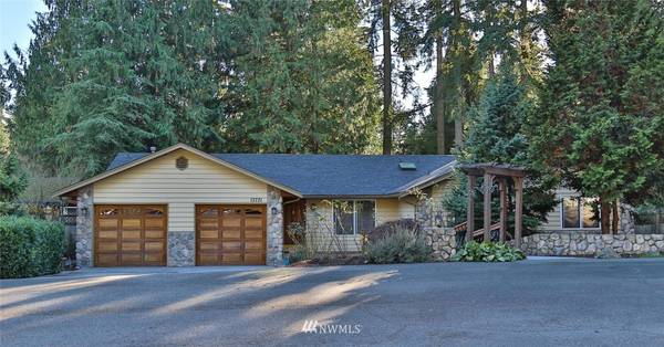 13721 Cascadian Way, Everett, WA 98208