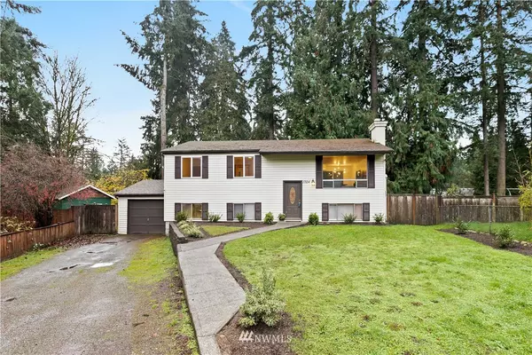 1704 215th ST SW, Lynnwood, WA 98036