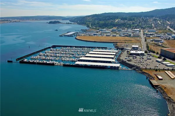 Anacortes, WA 98221,2415 T Ave #B-4