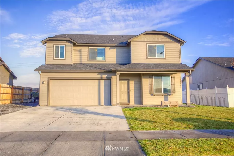 736 Rees, Moses Lake, WA 98837