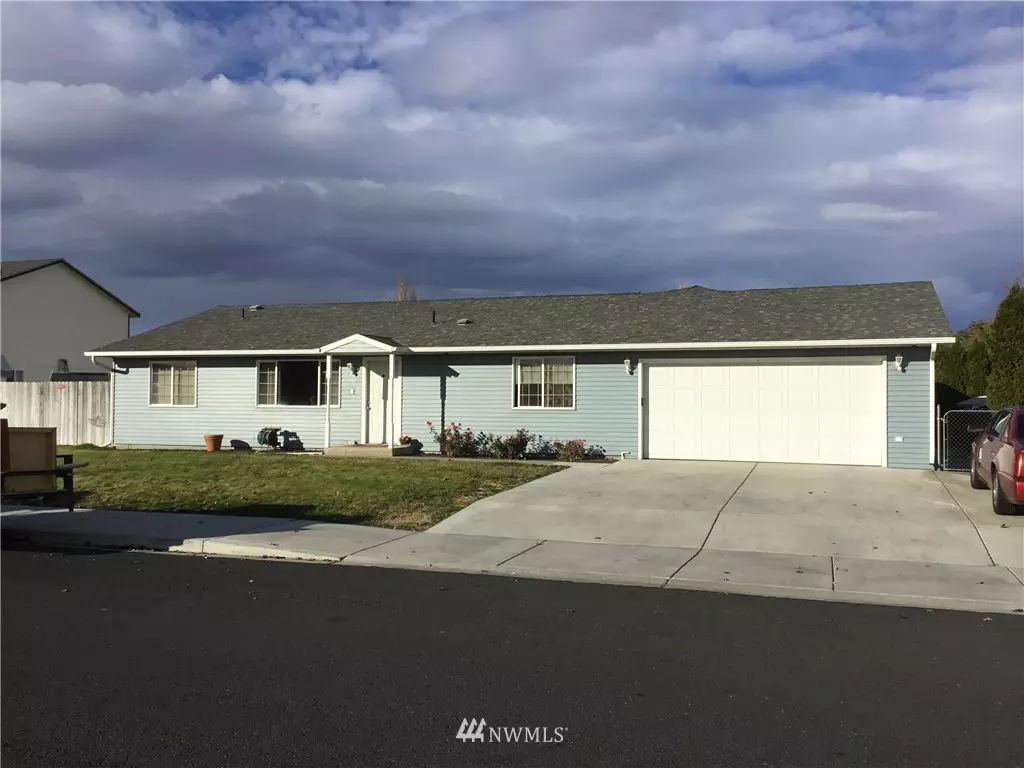 Moses Lake, WA 98837,542 E Jones AVE