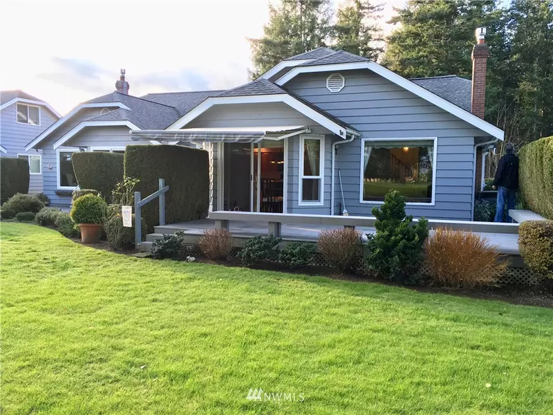 6818 Golf View DR #A, Lynden, WA 98264