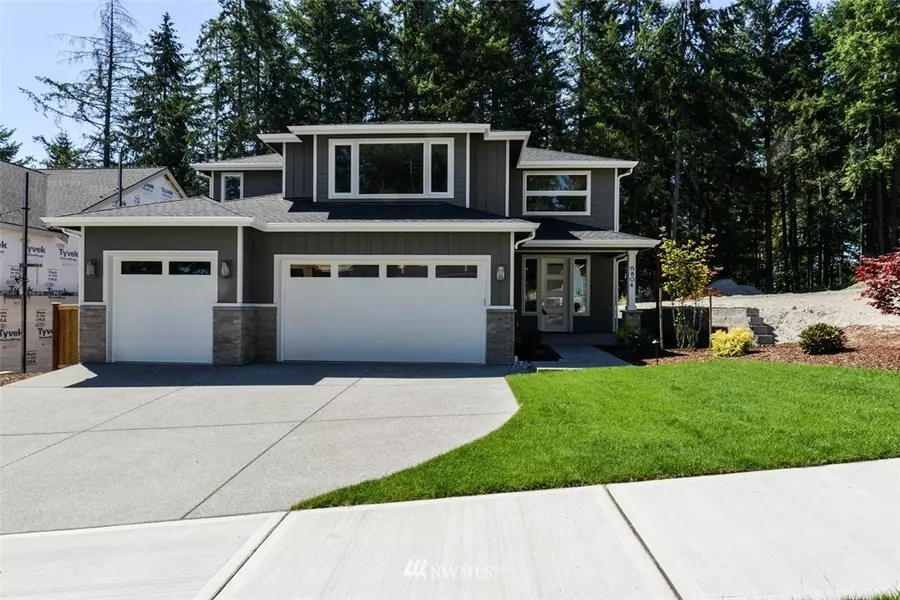 2721 Tasanee CT, Steilacoom, WA 98388