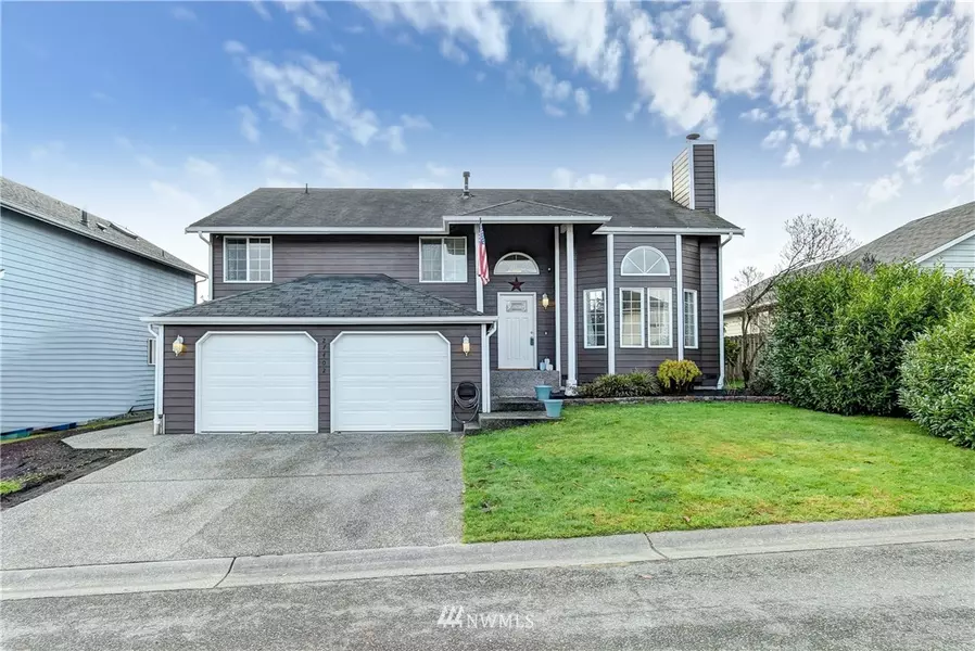 27402 Church Creek LOOP NW, Stanwood, WA 98292