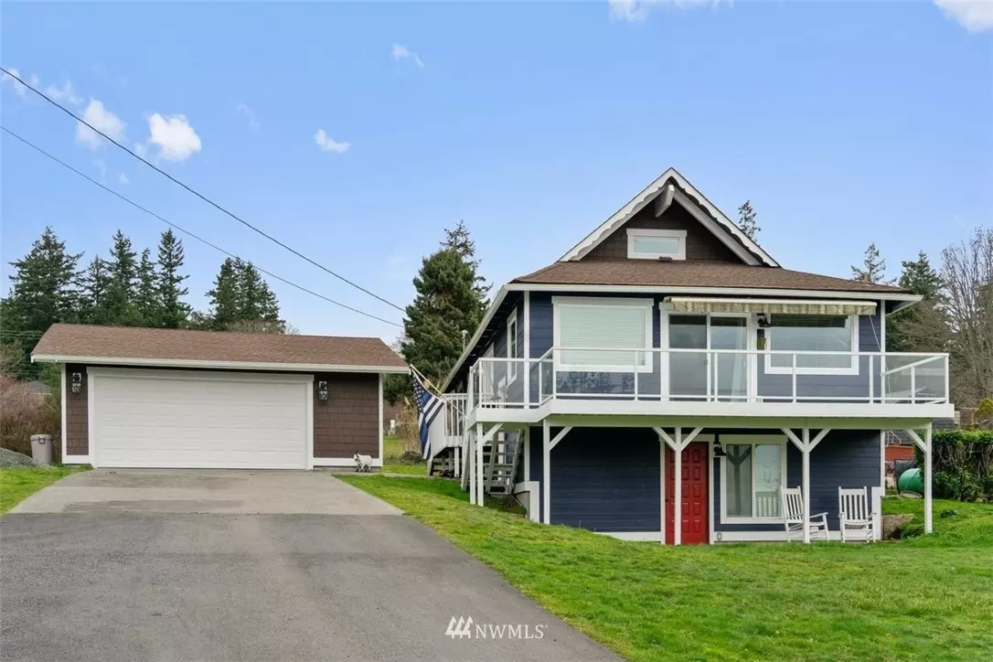 Camano Island, WA 98282,955 Sands View RD