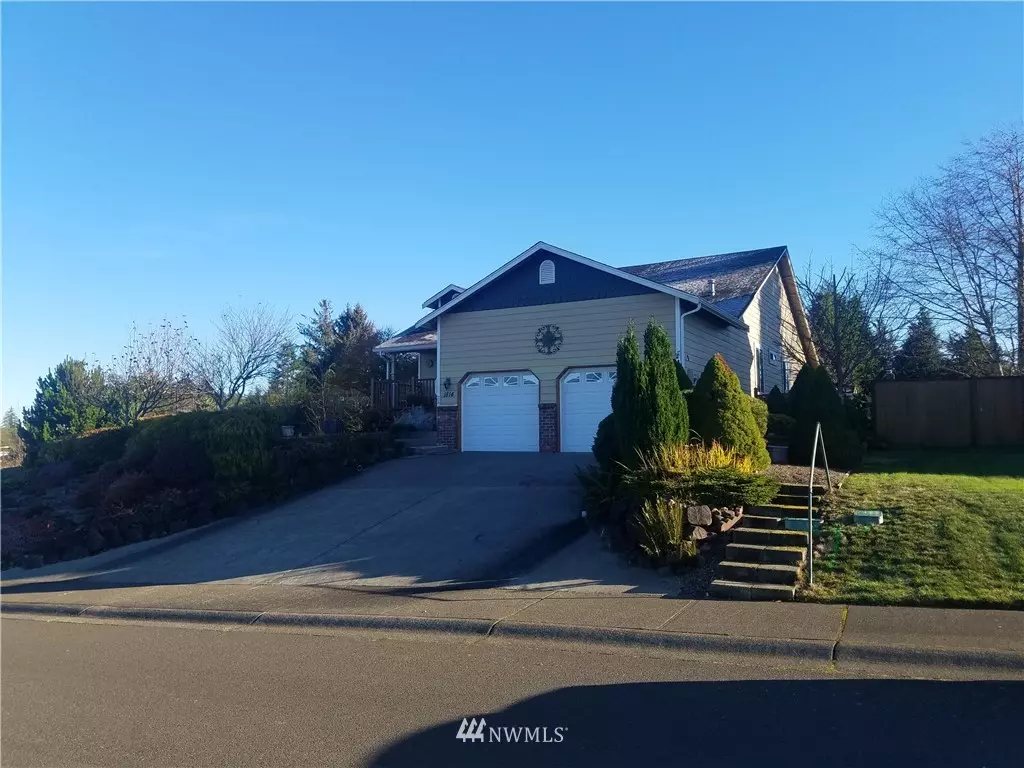 Aberdeen, WA 98520,1814 Harborview DR