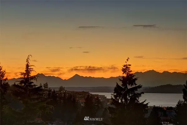 612 7th AVE S, Edmonds, WA 98020