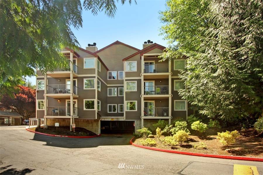 700 Front ST S #C304, Issaquah, WA 98027