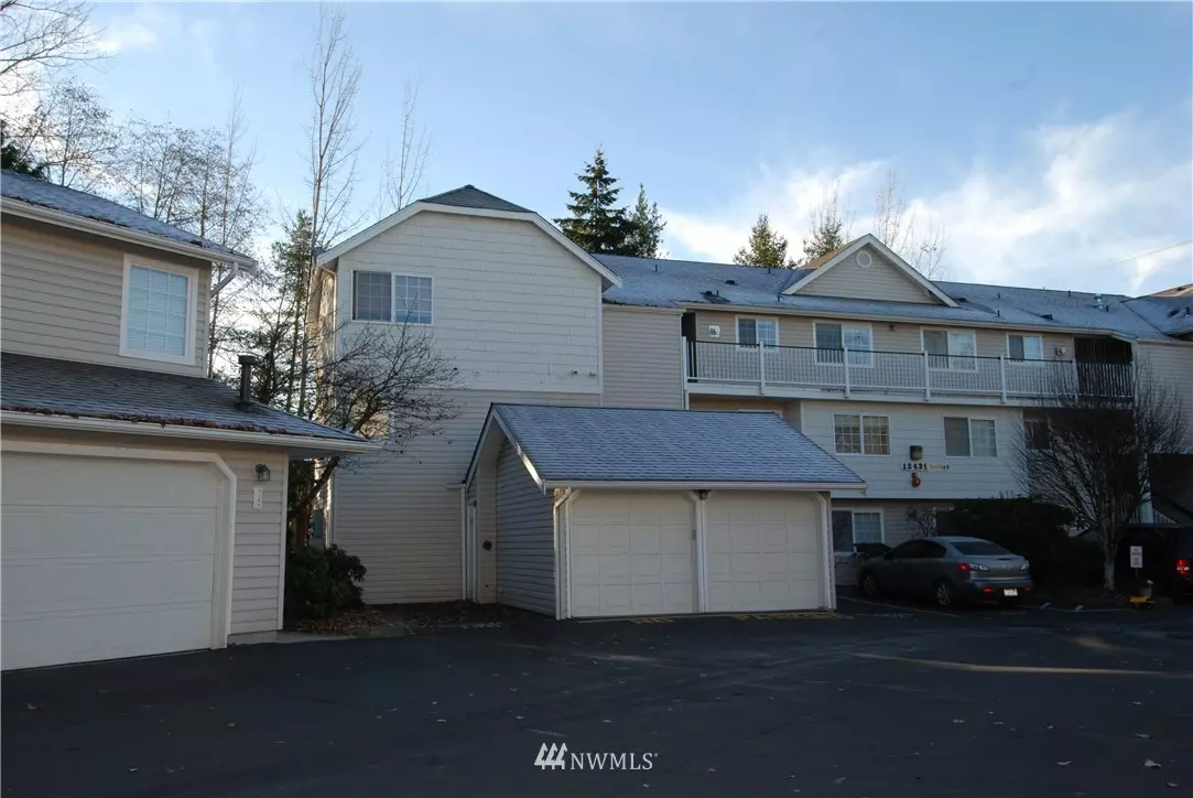 Everett, WA 98204,12431 4th AVE W #8202