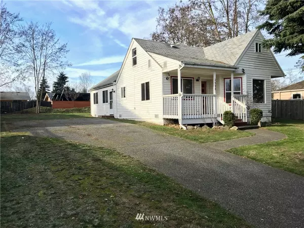 2520 58th AVE NE, Tacoma, WA 98422