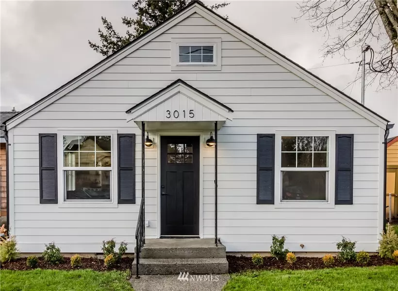 3015 Elm ST, Bellingham, WA 98225