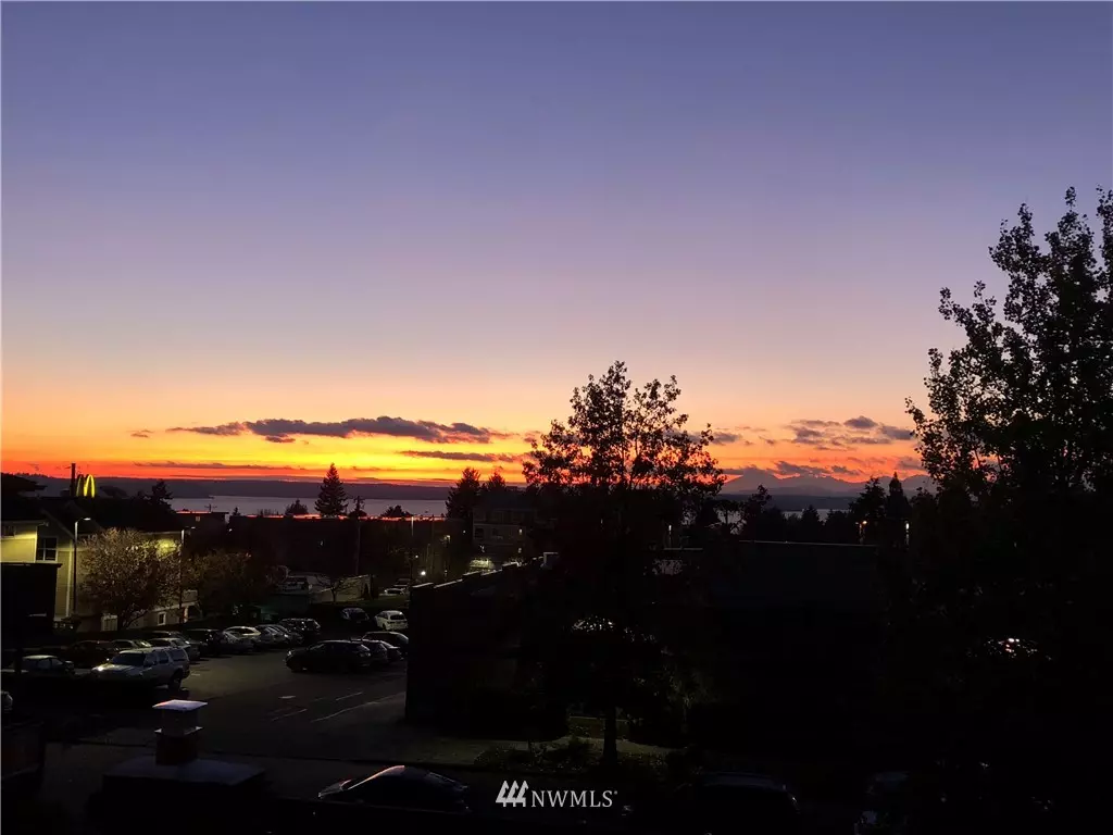 Seattle, WA 98136,6518 42nd AVE SW #A