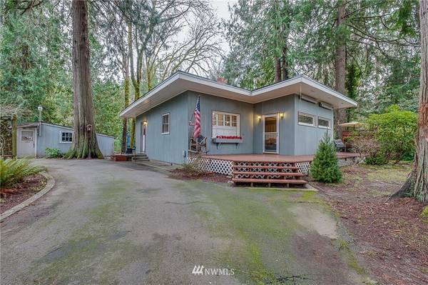 2686 Northlake WAY NW, Bremerton, WA 98312