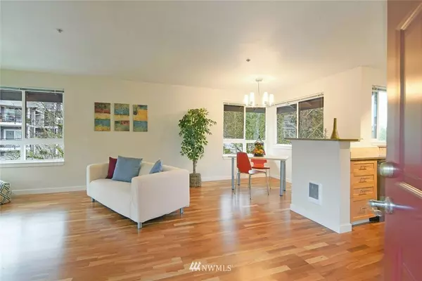 3906 243rd PL SE #P301, Bothell, WA 98021