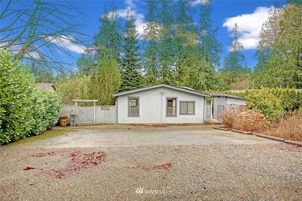 1885 Lake DR, Camano Island, WA 98282