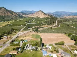 Cashmere, WA 98815,5900 Webster WAY