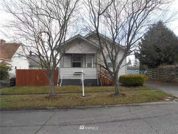 410 Hewitt AVE, Bremerton, WA 98337