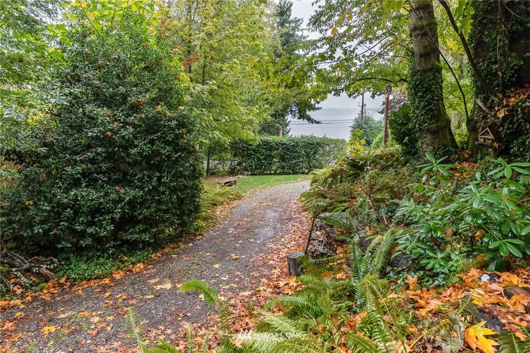 Vashon, WA 98070,14511 Glen Acres RD SW