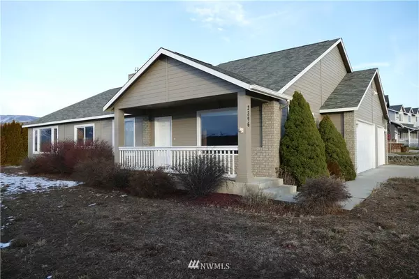East Wenatchee, WA 98802,2396 Herndon DR