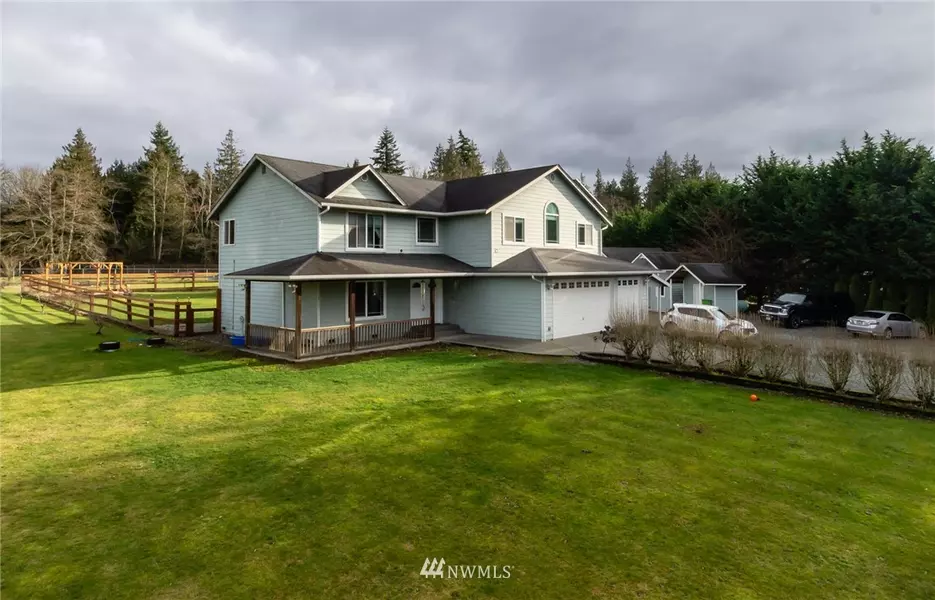 21505 Happy Valley Rd, Stanwood, WA 98292