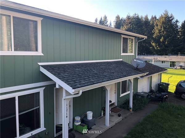 11712 11718 Farwest DR SE, Lakewood, WA 98498