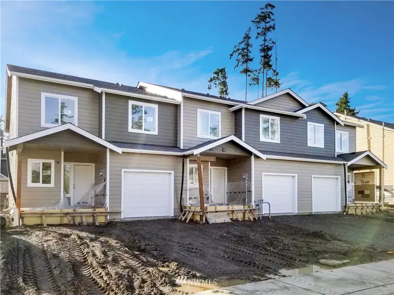 1813 SW Cooper WAY, Oak Harbor, WA 98277