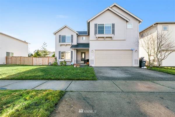 4748 Mount Baker LOOP, Mount Vernon, WA 98273