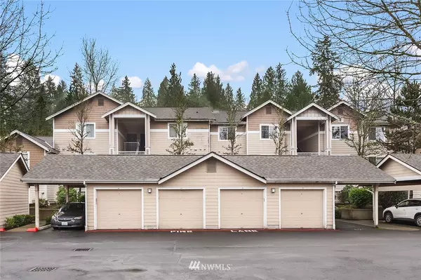 15150 140 WAY SE #F-102, Renton, WA 98058