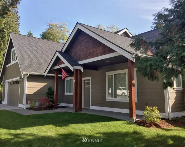 2197 Cedarwood LN, Blaine, WA 98230