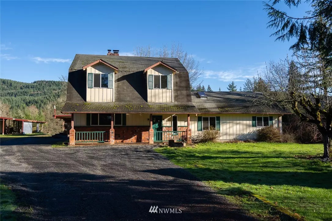 Castle Rock, WA 98611,530 Bond RD