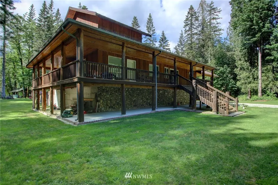 58800 Willow LN, Marblemount, WA 98267