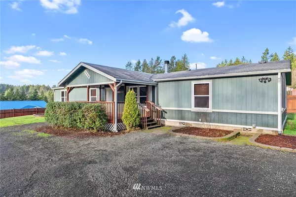 4940 Country Club WAY SE, Port Orchard, WA 98367